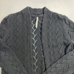 Leo & Nicole Women's Gray Long Sleeve Knit Open Cardigan